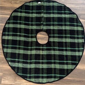 Hearth & Hand Green and Black Plaid Fabric